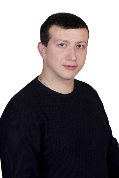 Часов Иван Игоревич.